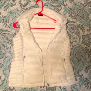 White puffer vest hoodie jacket size medium